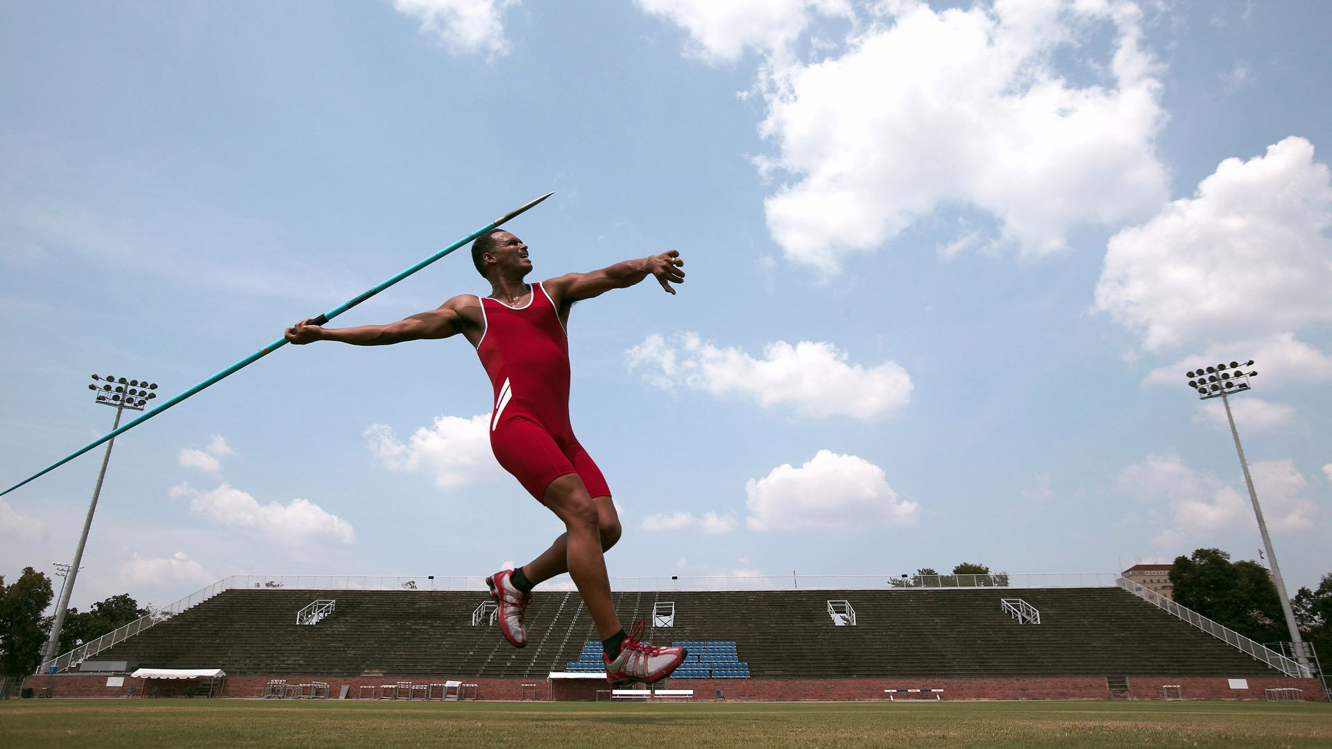 水球小组赛摩纳哥连胜不断，摩纳哥篮球比赛视频