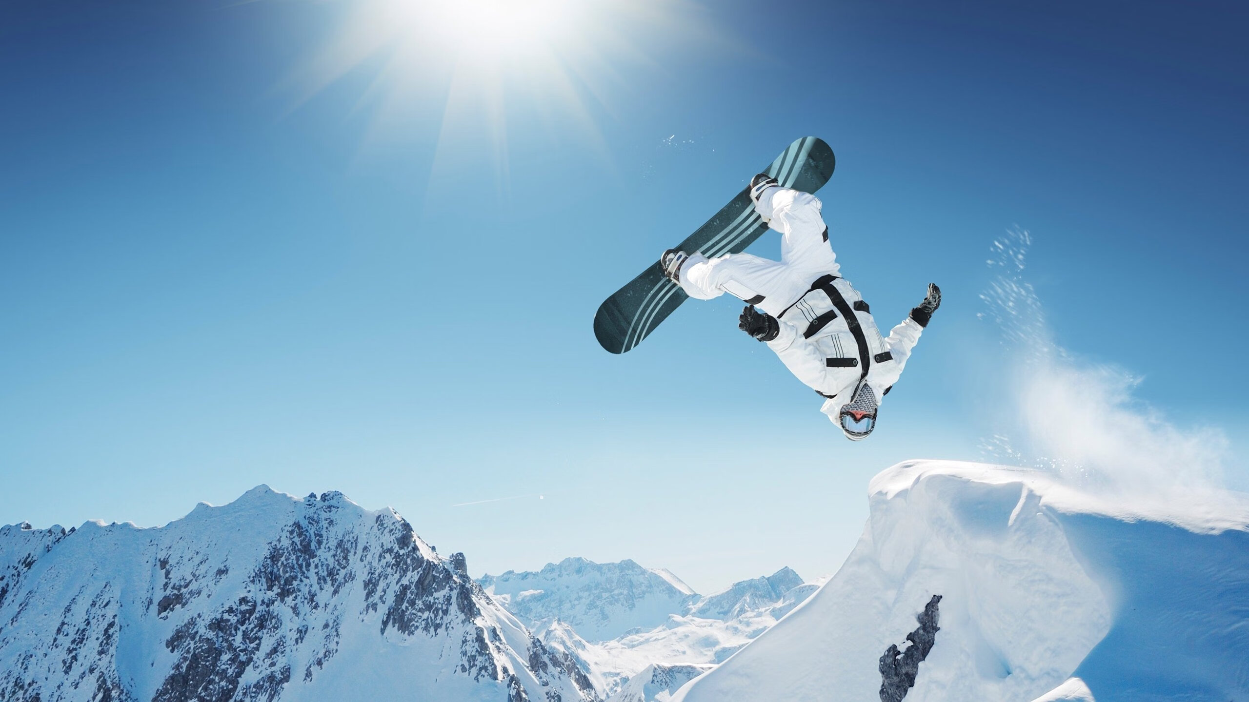 AYXSPORTSAPP-里奇·麦考：全黑队历史上的防守无敌铁卫